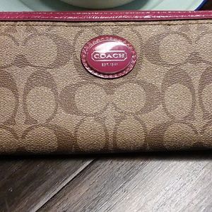 Coach signature wallet